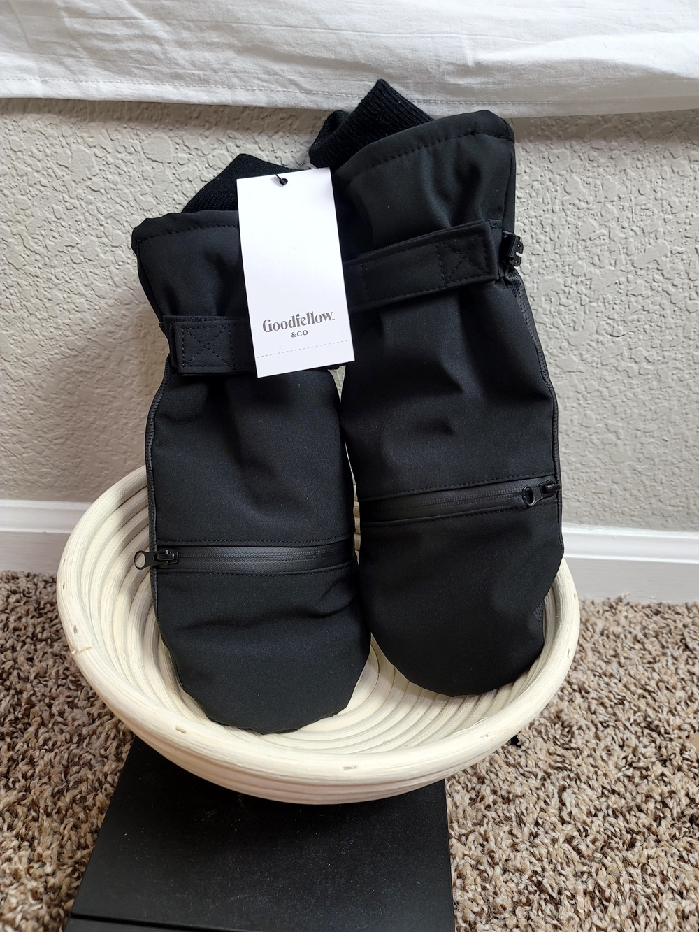 Goodfellow & Co Black Men's Mittens